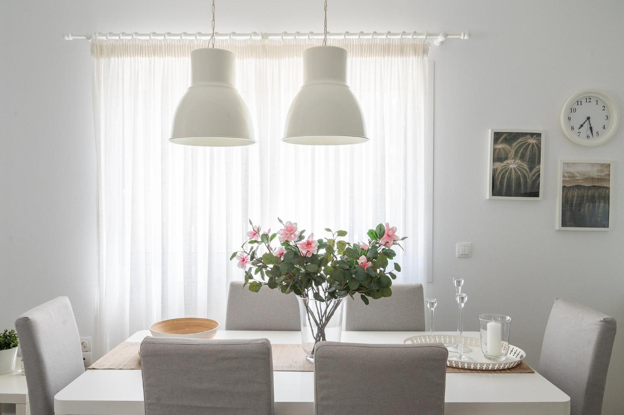 Pouletis Family Apartments - Akroyali Seaview Getaways 칼라마타 객실 사진